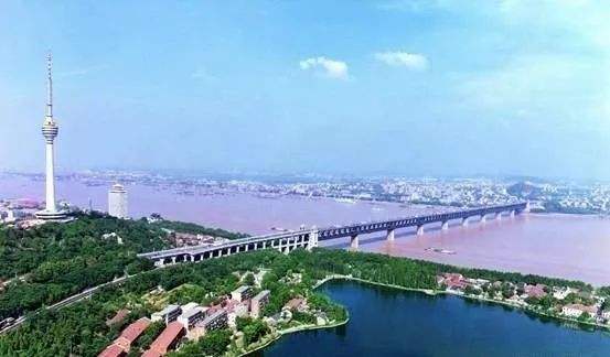 有特色的宣傳片根據(jù)劇本的描述內(nèi)