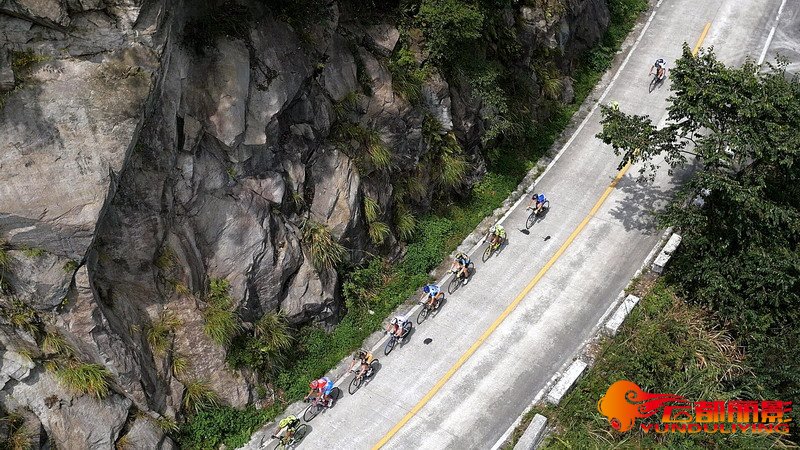 武漢航拍環(huán)鄱賽吉安站航拍