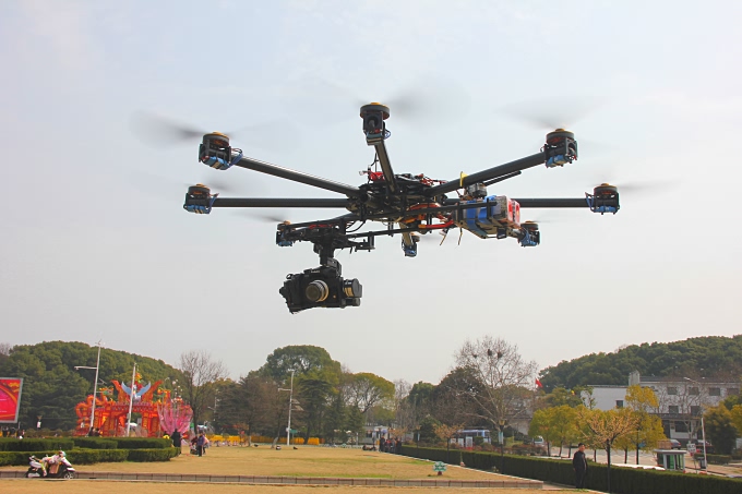 云都八軸無人機(jī)